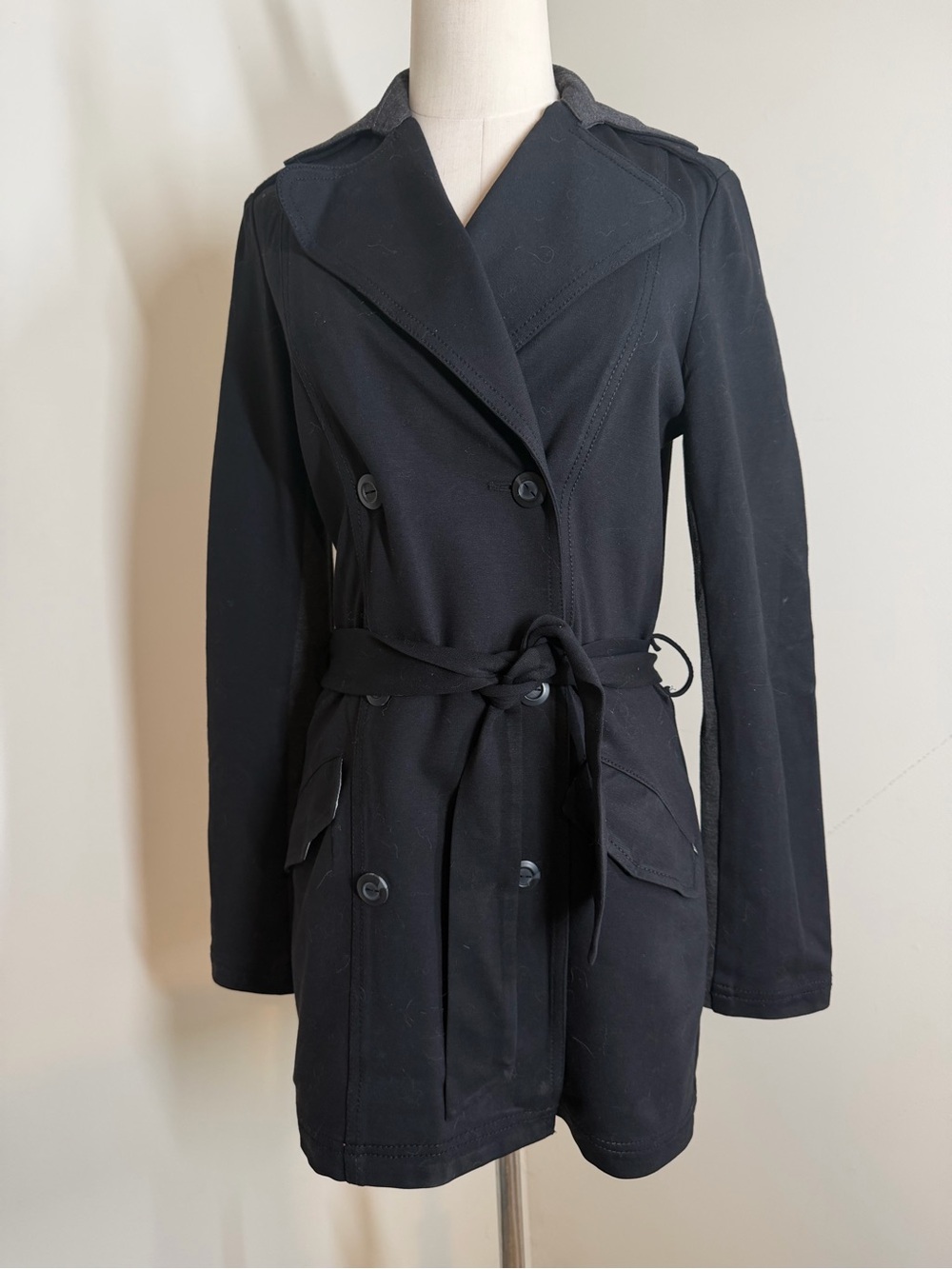 Michael Stars Women’s Classic Black -SZ S- Double-Breasted Short Trench Coat